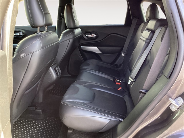 Used Car 2018 Jeep Cherokee  Latitude Plus For Sale In San Antonio, Texas