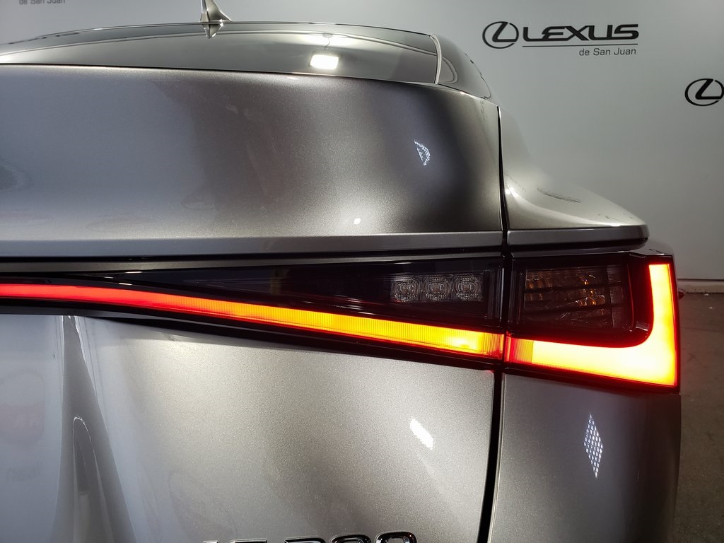 Thumbnail: 2025 Lexus IS - 10