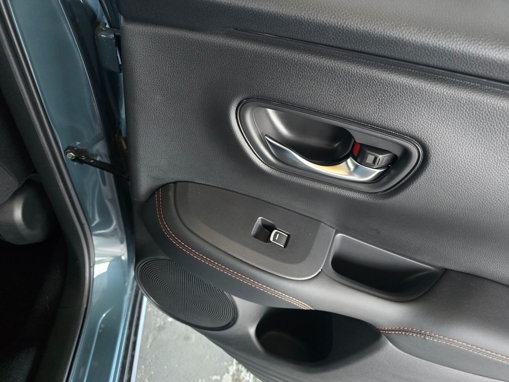 Thumbnail: 2026 Honda HR-V - 25