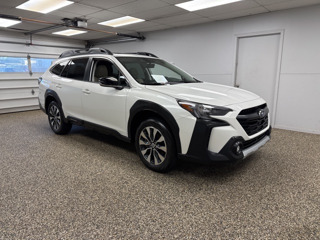 2025 Subaru Outback Limited photo 3