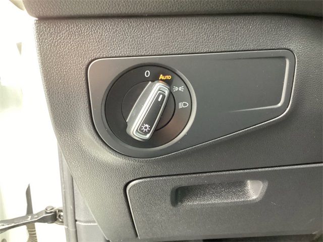 Used Car 2019 Volkswagen Tiguan  2.0t Se For Sale Under $15,000 In San Antonio, Texas