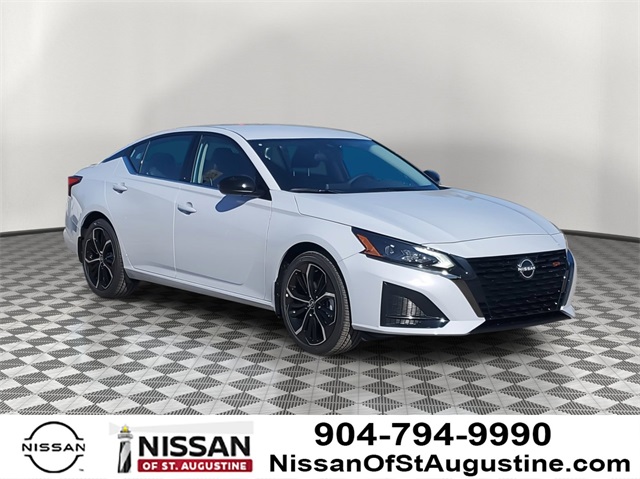 2025 Nissan Altima 2.5 SR