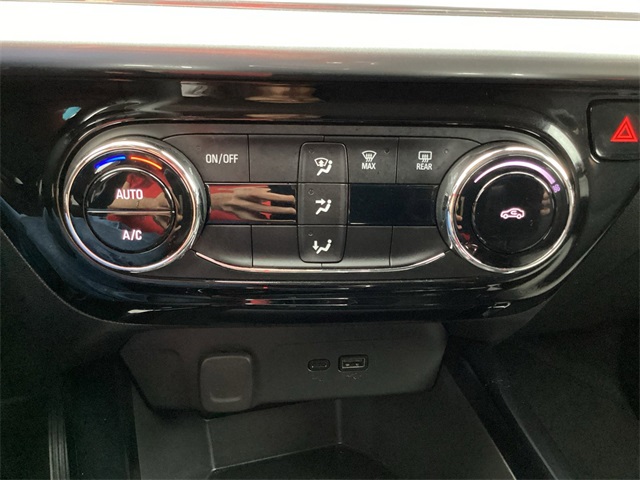 Used Car 2025 Chevrolet Trax  Lt For Sale Under $25,000 In San Antonio, Texas