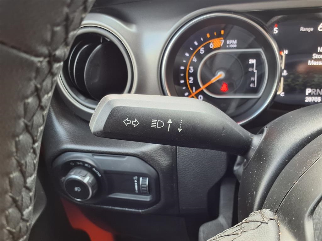 2023 Jeep Wrangler High Tide - 10