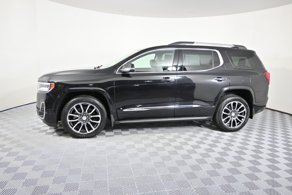Used 2020 GMC Acadia Denali with VIN 1GKKNXLS6LZ121832 for sale in Forest Lake, Minnesota