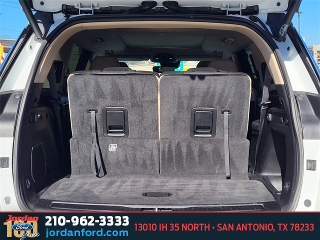 Used Car 2022 Jeep Grand Cherokee L  Limited For Sale Under $30,000 In San Antonio, Texas