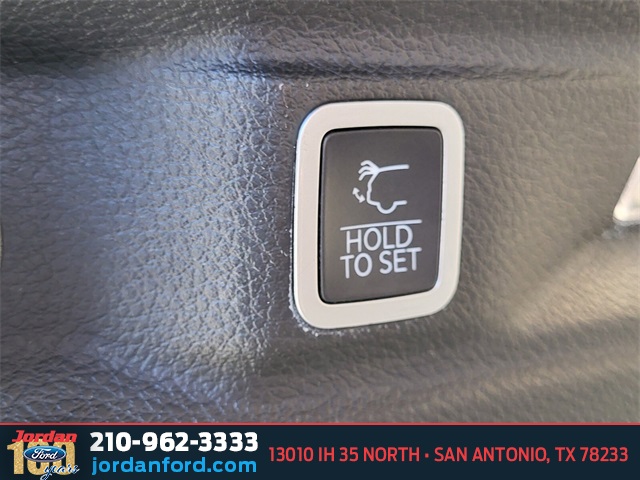 Used Car 2022 Jeep Grand Cherokee L  Limited For Sale Under $30,000 In San Antonio, Texas