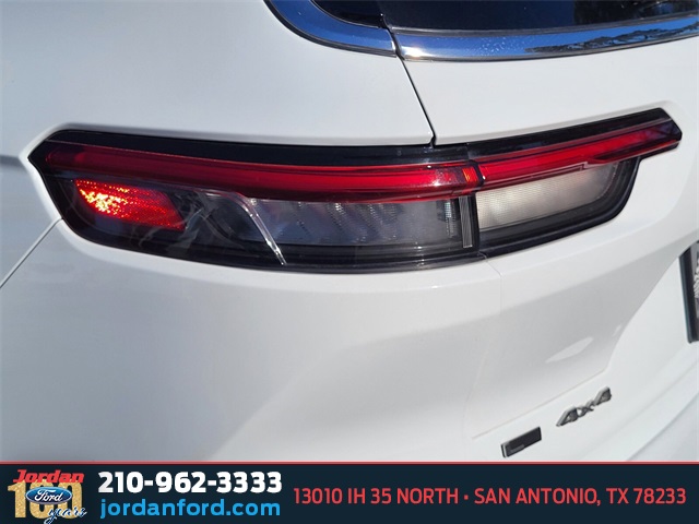 Used Car 2022 Jeep Grand Cherokee L  Limited For Sale Under $30,000 In San Antonio, Texas