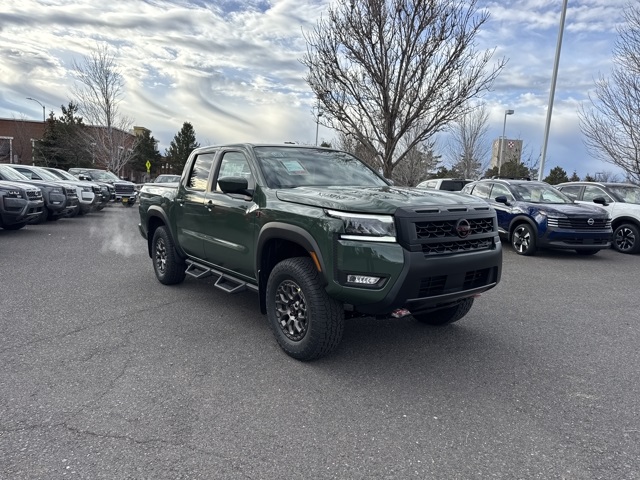 2026 Nissan Frontier PRO-4X's photo