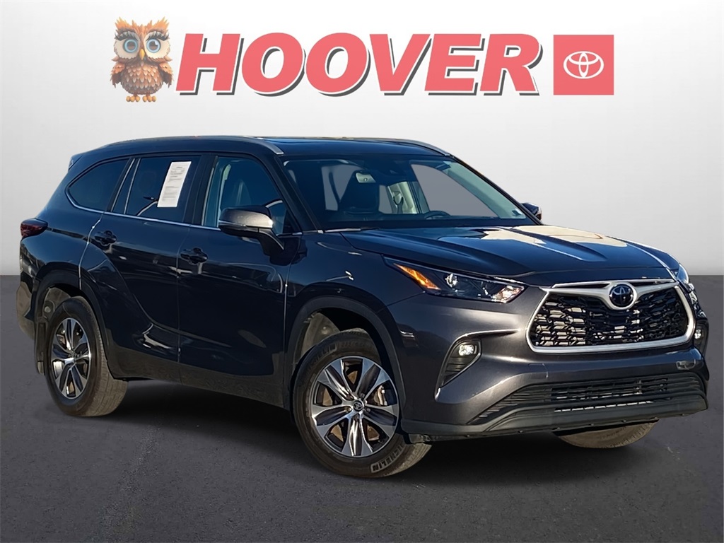 2024 Toyota Highlander XLE FWD