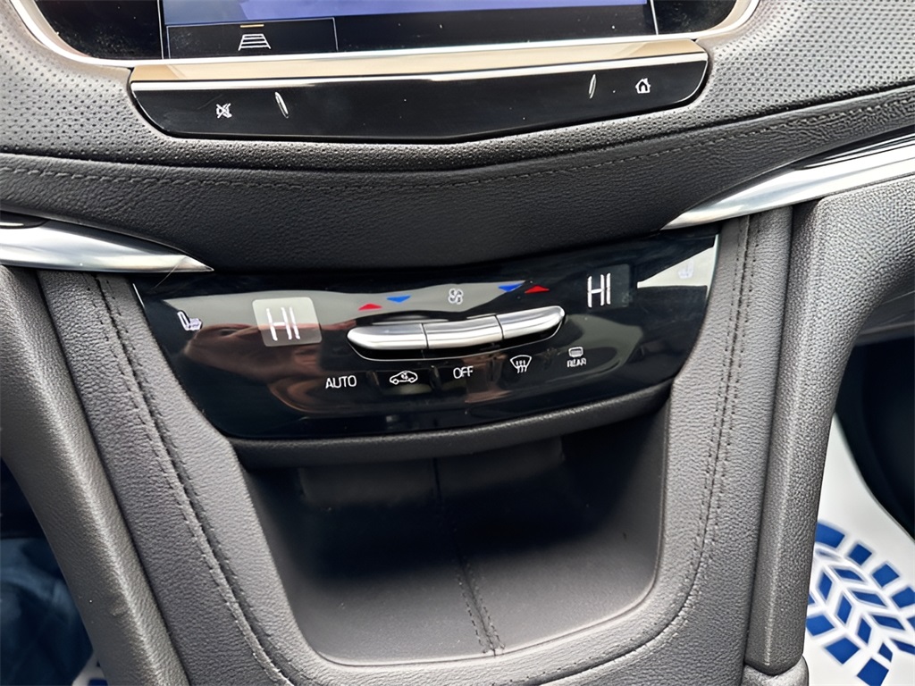 2023 Cadillac XT5