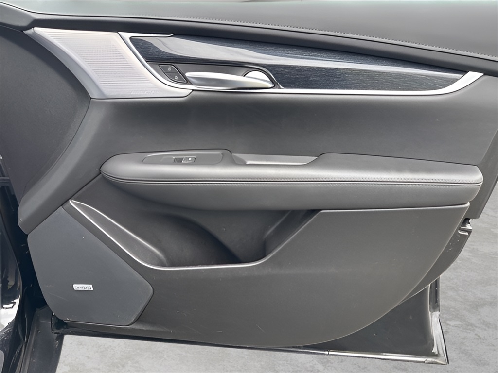 2023 Cadillac XT5