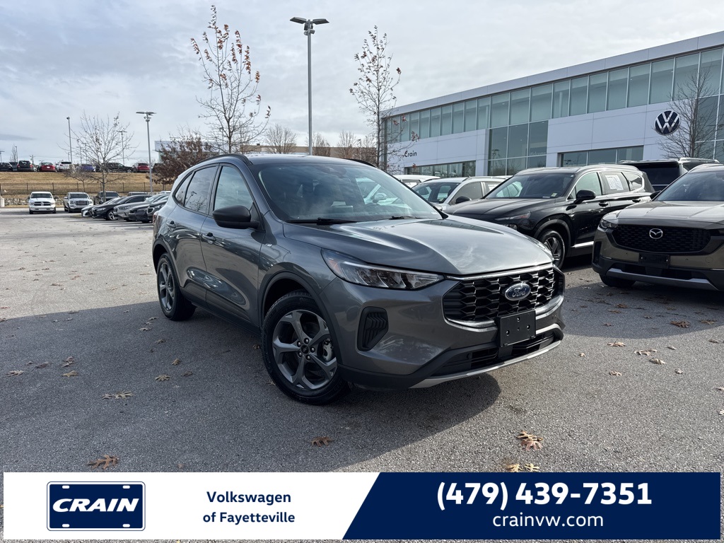 2025 Ford Escape ST-Line FWD