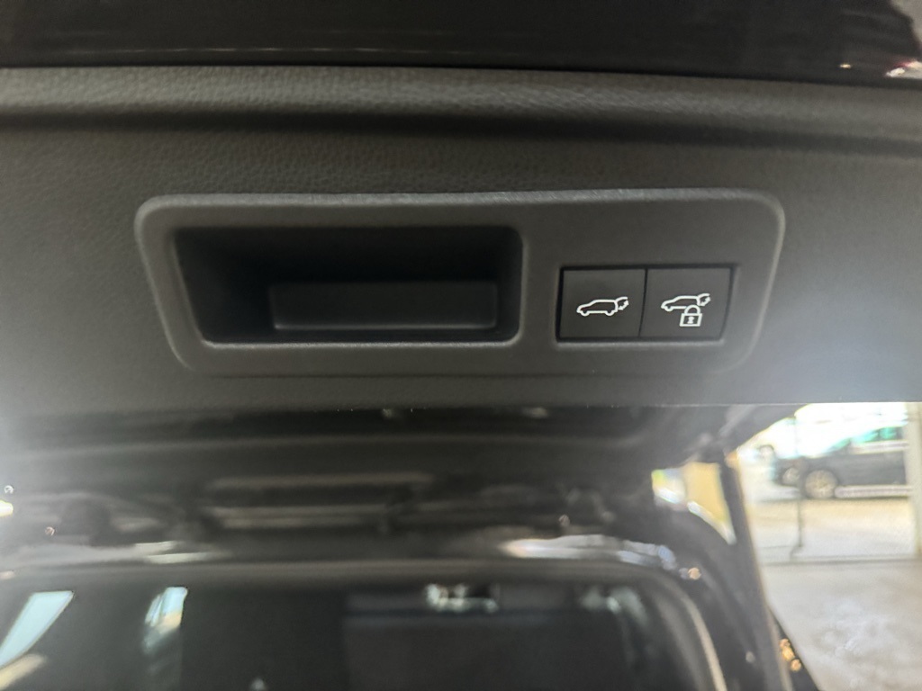 Thumbnail: 2025 Toyota 4Runner - 24