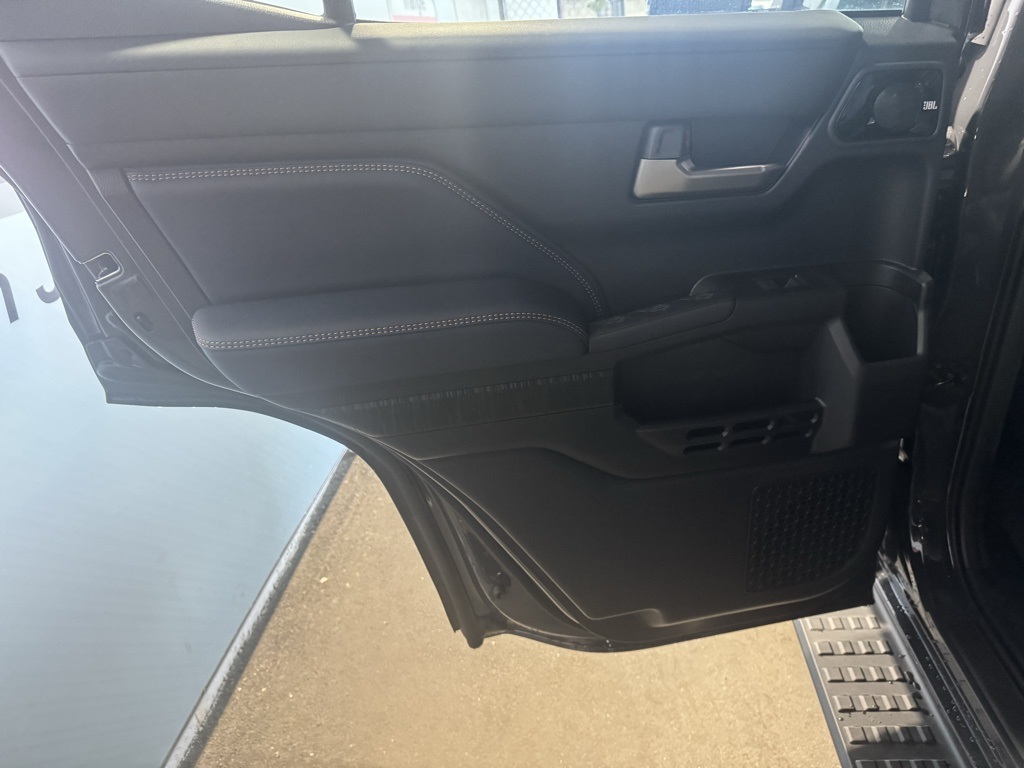 Thumbnail: 2025 Toyota 4Runner - 25