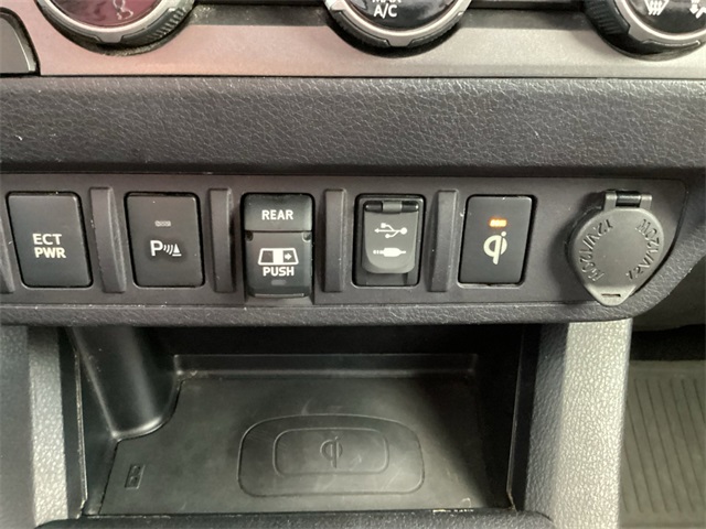 Used Car 2018 Toyota Tacoma  For Sale Under $25,000 In San Antonio, Texas
