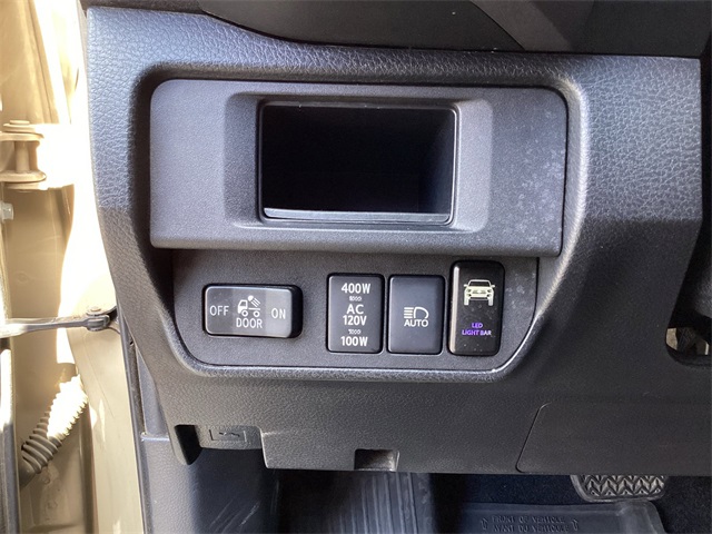 Used Car 2018 Toyota Tacoma  For Sale Under $25,000 In San Antonio, Texas