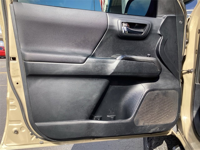 Used Car 2018 Toyota Tacoma  For Sale Under $25,000 In San Antonio, Texas