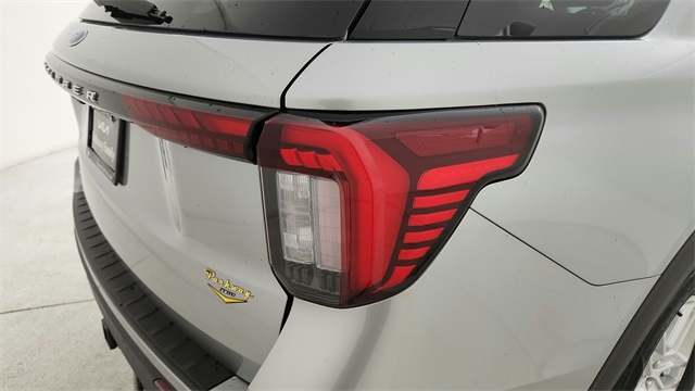 2025 Ford Explorer Active - 10
