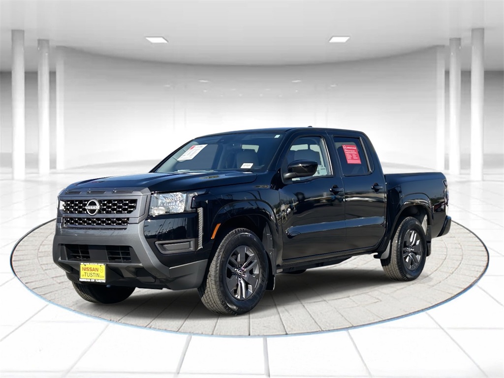 2025 Nissan Frontier SV's photo