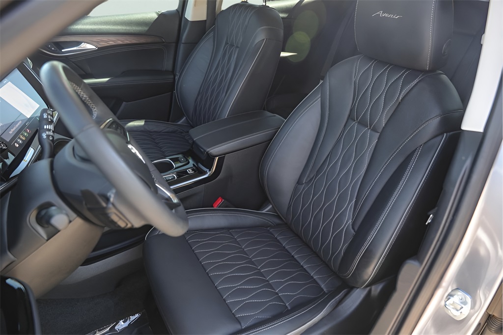 Used Car 2021 Buick Envision  Avenir For Sale Under $30,000 In Austin, Texas