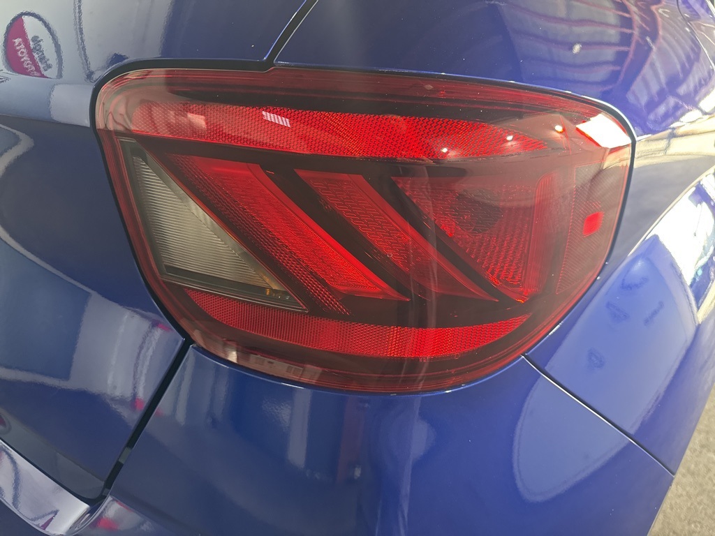 Thumbnail: 2022 Hyundai Venue - 16