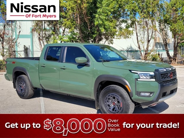 2025 Nissan Frontier PRO-4X Crew Cab LB 4WD