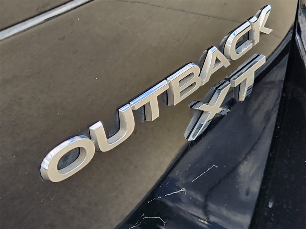 2020 Subaru Outback Limited XT - 11