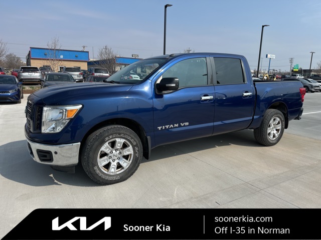 2019 Nissan Titan SV Crew Cab 4WD