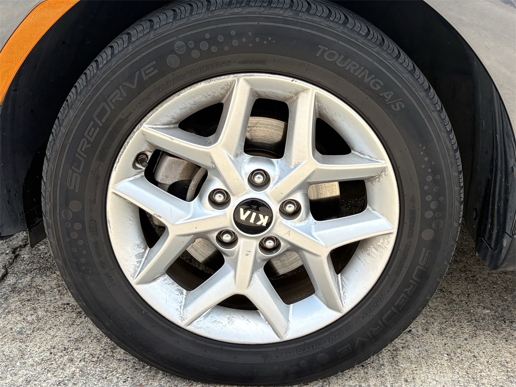 2021 Kia Soul S Gray at Superior Kia