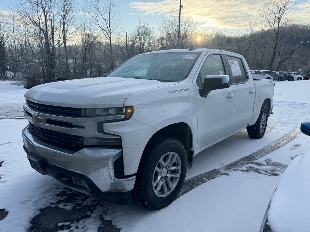 2022 Chevrolet Silverado 1500 LT Crew Cab 4WD