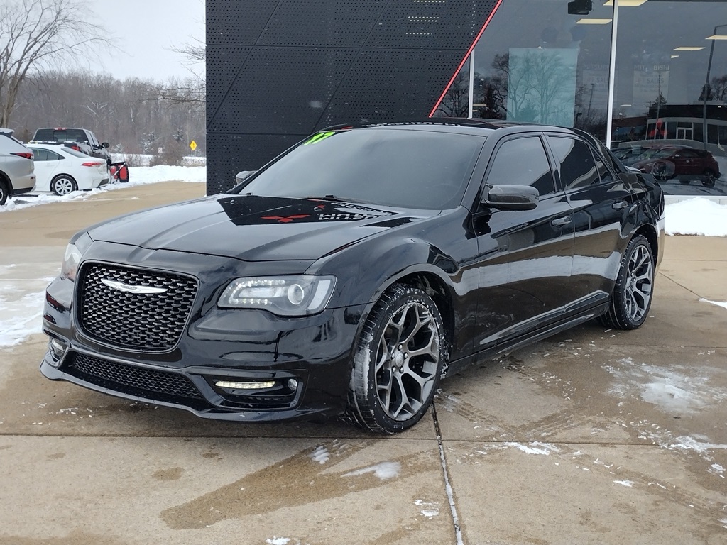 2017 Chrysler 300 S RWD