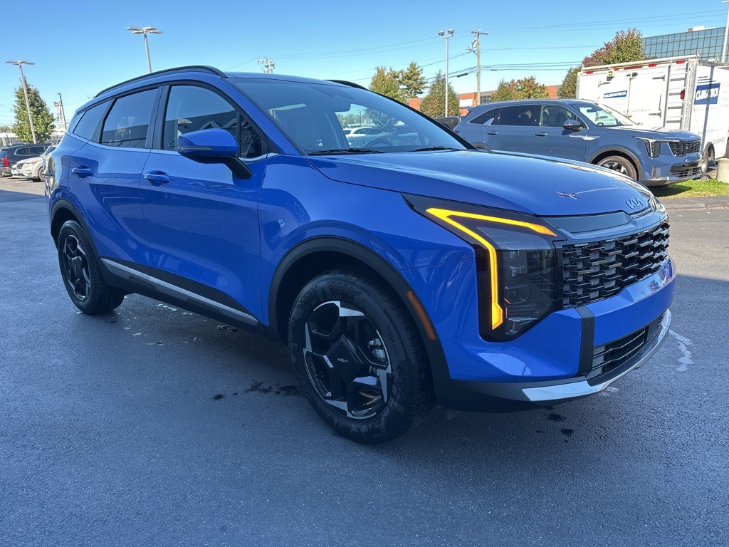 2026 Kia Sportage EX photo 4