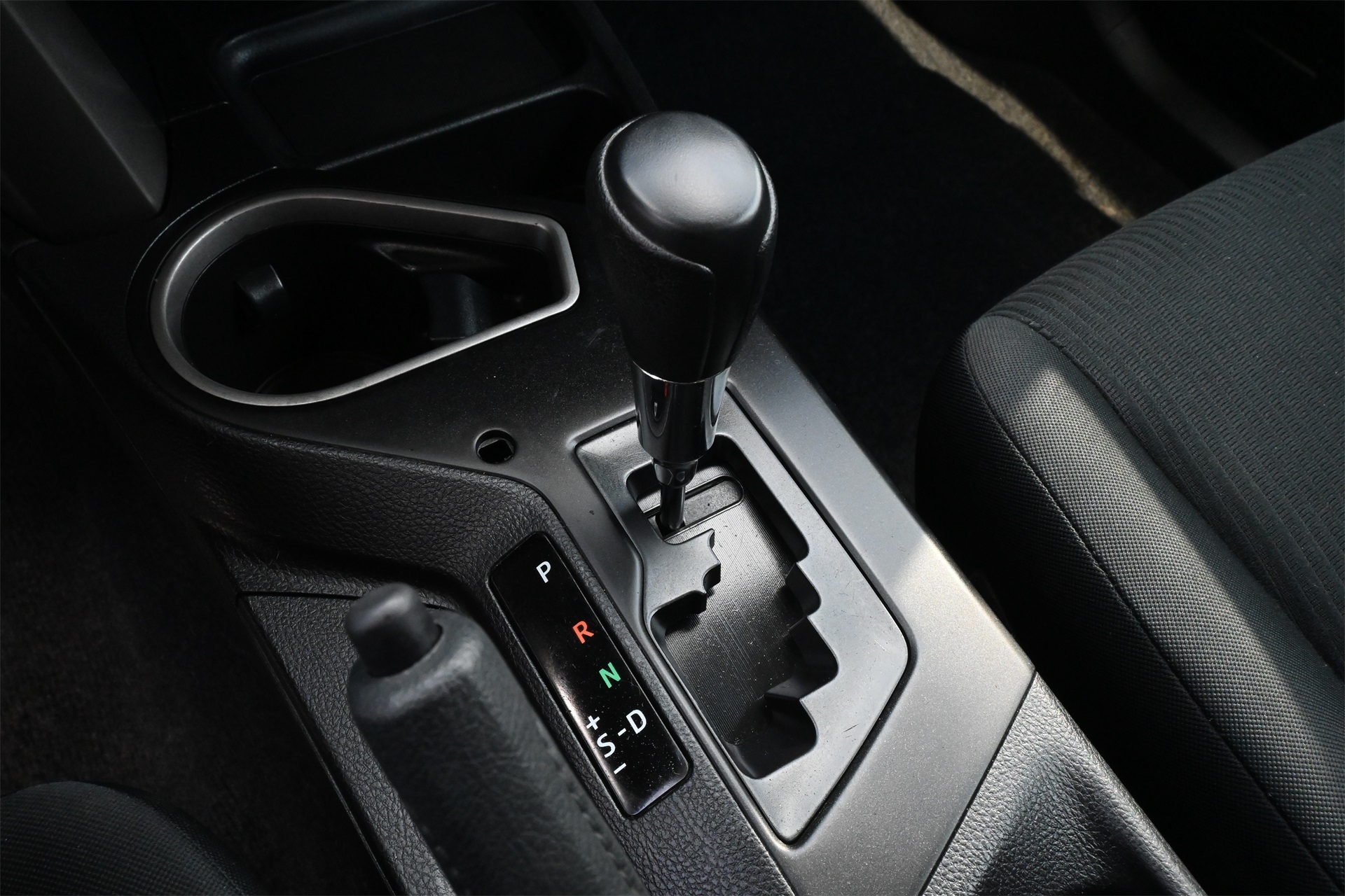 2017 Toyota RAV4 LE Silver at Emmons Autoplex