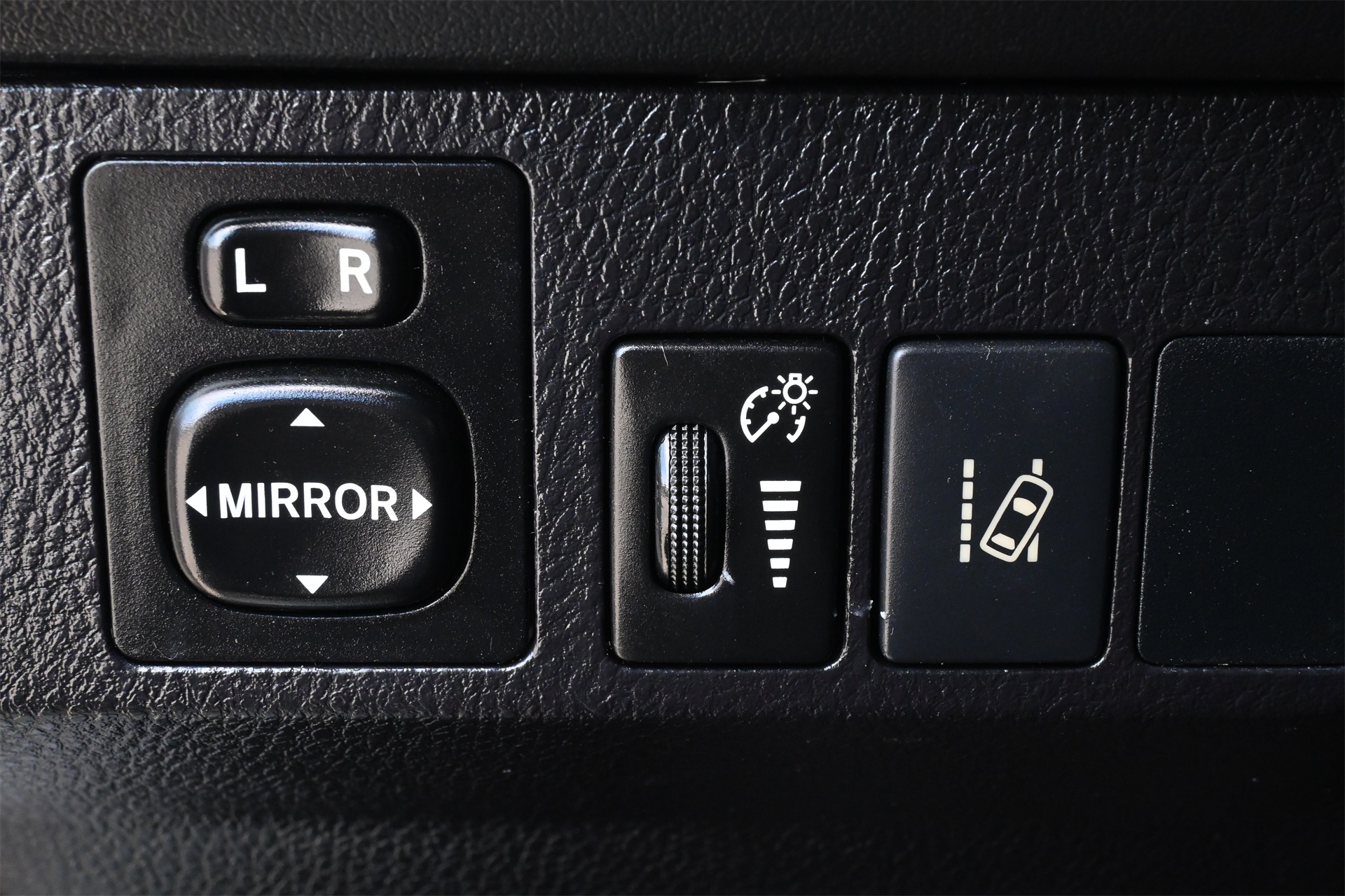 2017 Toyota RAV4 LE Silver at Emmons Autoplex