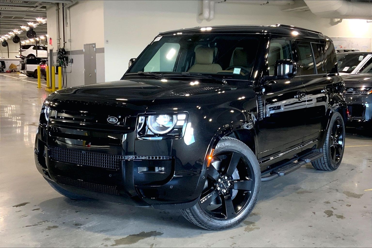 2026 Land Rover Defender 110 P400 X-Dynamic SE AWD