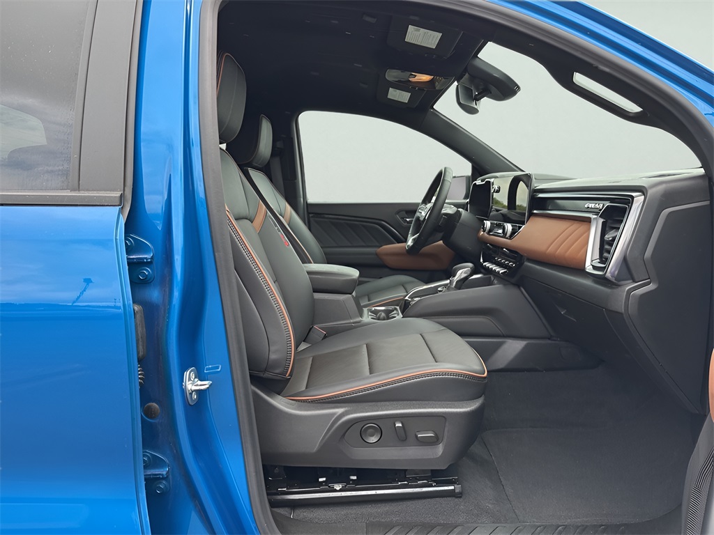 2024 GMC Canyon