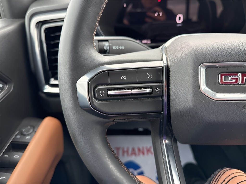 2024 GMC Canyon