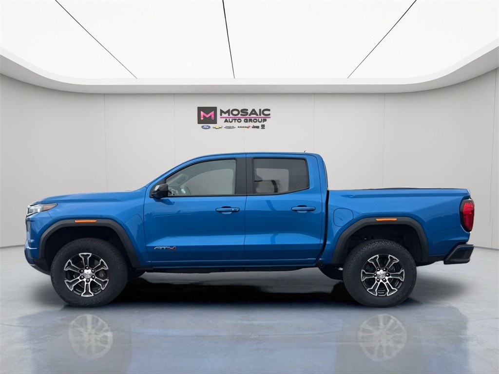 2024 GMC Canyon
