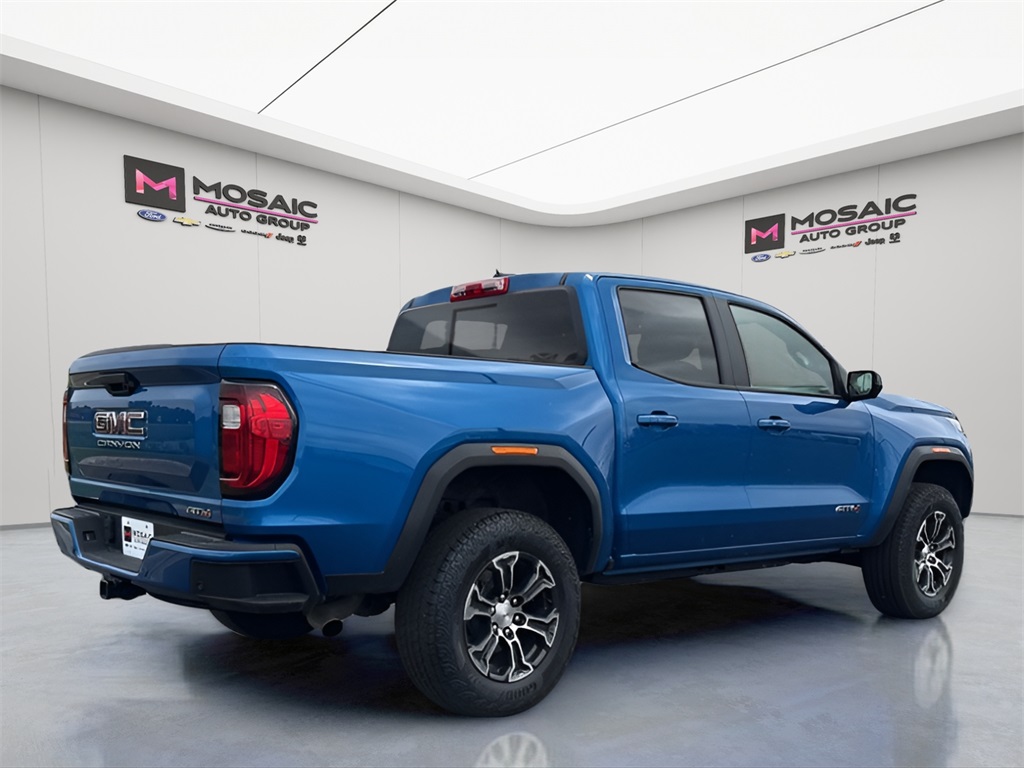 2024 GMC Canyon