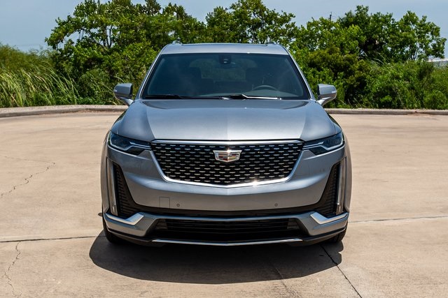 2025 Cadillac XT6 Luxury Silver at Classic Chevrolet Galveston