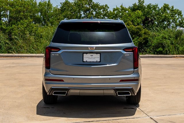 2025 Cadillac XT6 Luxury Silver at Classic Chevrolet Galveston