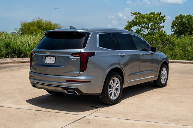 2025 Cadillac XT6 Luxury Silver at Classic Chevrolet Galveston