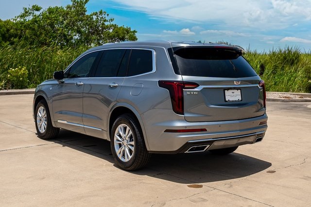 2025 Cadillac XT6 Luxury Silver at Classic Chevrolet Galveston