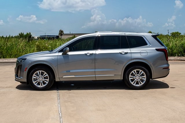 2025 Cadillac XT6 Luxury Silver at Classic Chevrolet Galveston