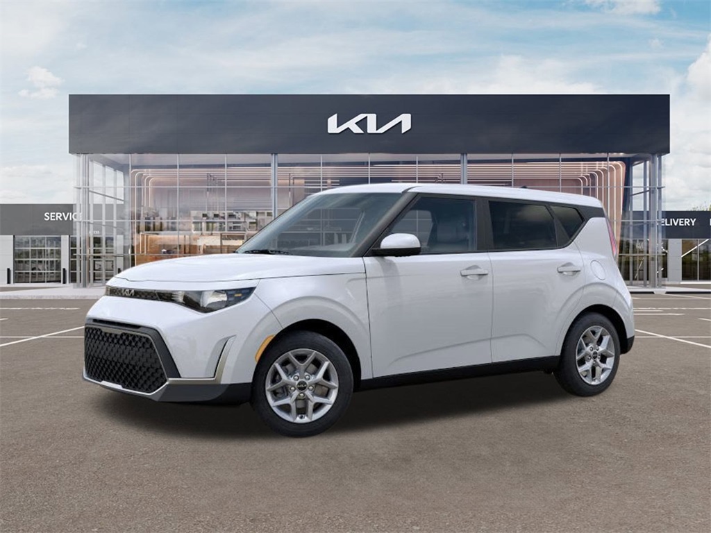 2025 Kia Soul LX White at Community Kia