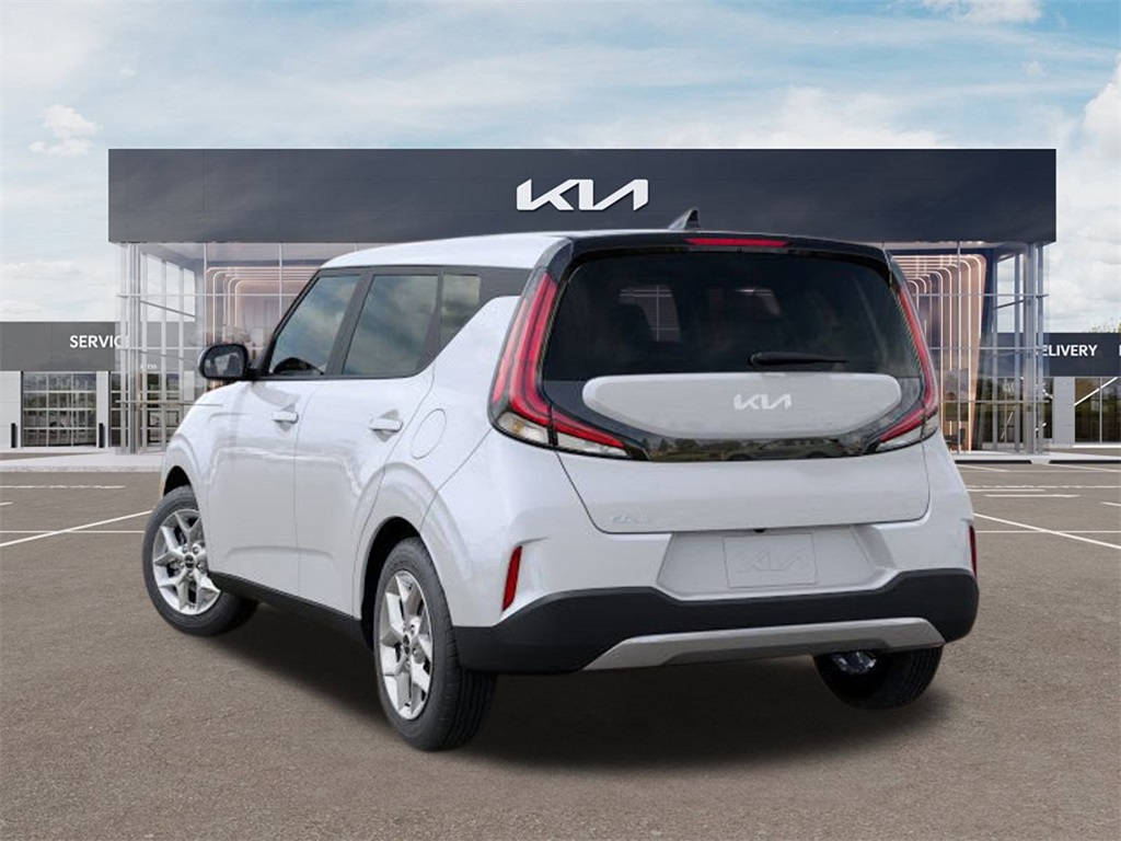 2025 Kia Soul LX White at Community Kia