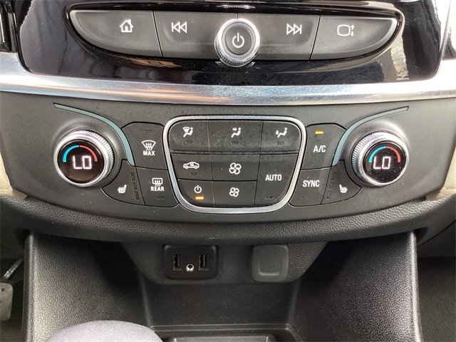 Used Car 2023 Chevrolet Traverse  Lt For Sale Under $30,000 In San Antonio, Texas