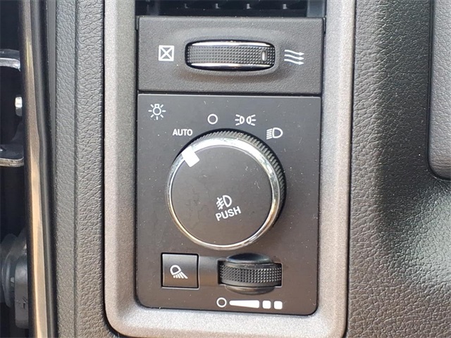 2023 Mazda CX-5 2.5 S Preferred photo 32