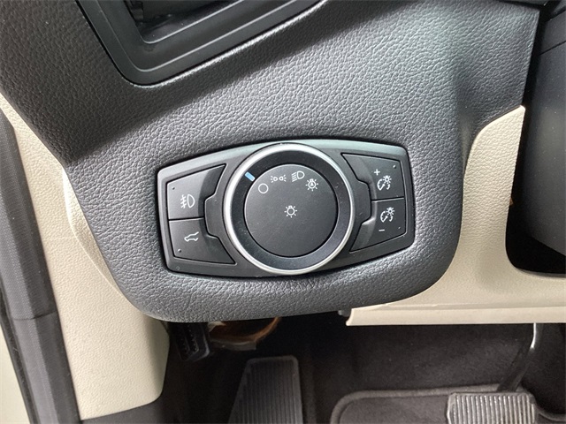 Used Car 2017 Ford Escape  Se For Sale Under $15,000 In San Antonio, Texas